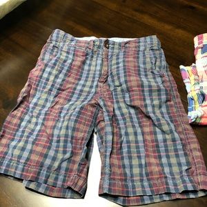 Gap plaid shorts